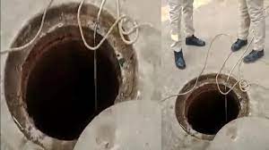 gwalior, Two workers died , sewerage chamber