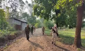imphal, Two CRPF soldiers ,Kuki militants 