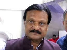 bhopal, CM Shivraj ,chose alcohol,milk and liquor , former minister