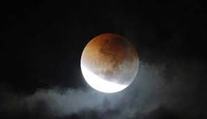 bhopal, Lunar eclipse day , observed , Guru Purnima, India ,not be seen
