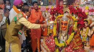 mandsour, Shivraj prayed, mother Mahishasura Mardini , welfare of all
