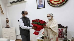 bhopal, Chief Minister ,Shivraj reaches, Raj Bhavan ,meets Governor, Anandiben Patel
