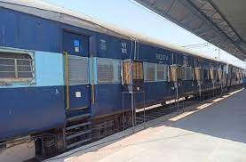 bhopal, Railways arranged, 320 beds equipped,oxygen cylinders ,corona patients,Piyush Goyal