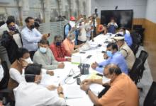 gwalior,Union Minister Scindia, reviews late night, relief and rescue operations