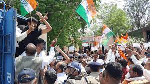 khandwa, Congress protests , BJP office