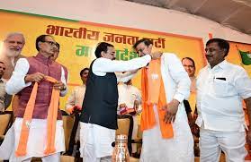 bhopal, Dheeraj Pateria, joins BJP