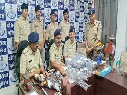 bhopal, Police busted ,illegal arms manufacturing factory