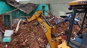 Bhopal, Municipal Corporation ,dilapidated building