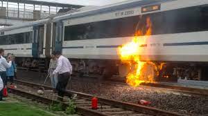 bhopal, Vande Bharat train ,coach caught fire 