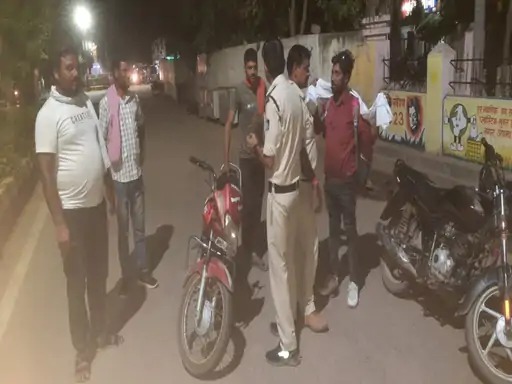 पुलिस एक्शन मूड  में आ गई 