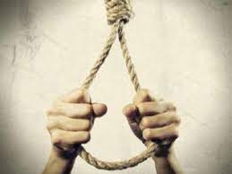 rajgarh, Man committed suicide .hanging tree