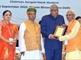 bhopal, Four personalities ,Madhya Pradesh honored 