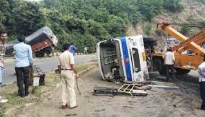 jabalpur, Uncontrolled dumper ,hits bus