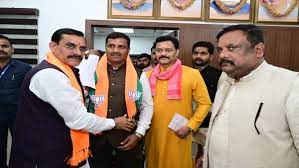 bhopal, Baisaheb Yadav, Ajay Yadav , join BJP