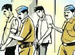 ujjain, molested a girl , Avantika Express arrested