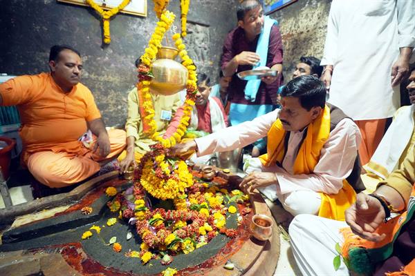 bhopal, Siddheshwar Mahadev Temple , Dr. Yadav