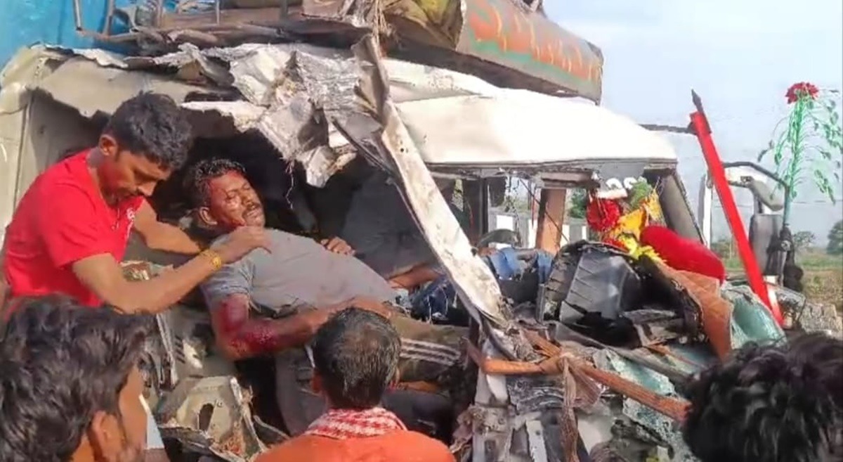 bhopal, Four people died, two separate road accidents