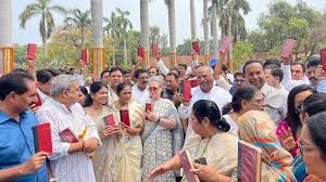 new delhi, Opposition protested , Parliament House complex