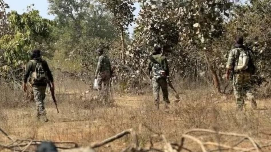 bijapue, Two STF soldiers ,Naxalites