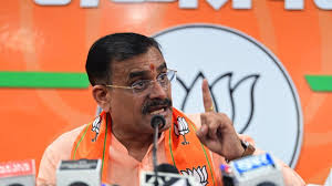bhopal,VD counterattacks ,Umang Singar