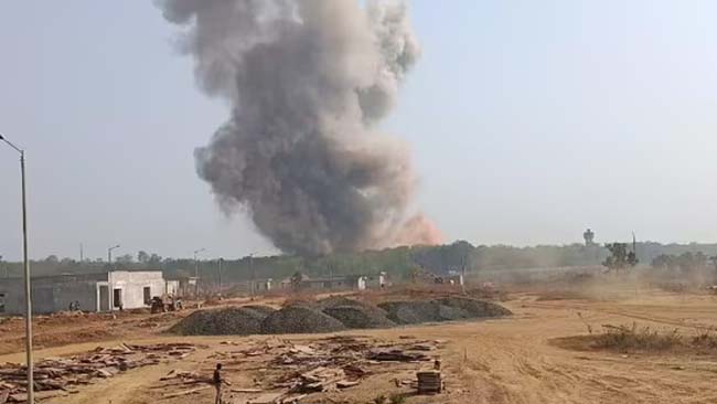 mumbai, 8 people died i, ordnance factory  
