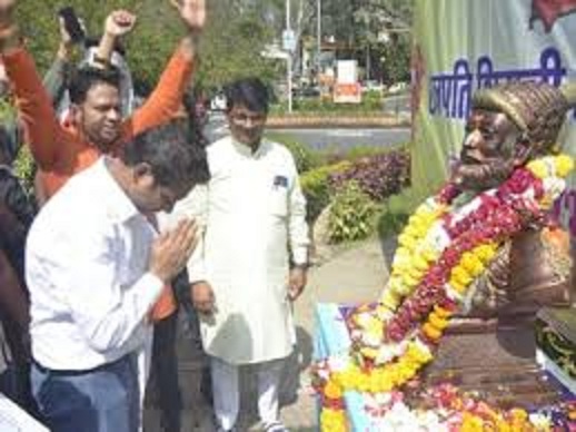 bhopal, Angry people,Shivaji