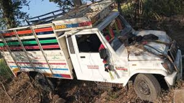 jabalpur, Pickup vehicle  , three died