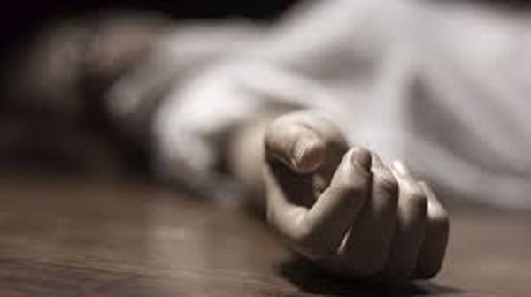 indore,  girl committed suicide , jumping   building