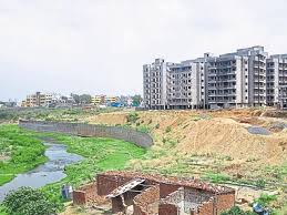 कोलार में आएगी बाढ़ ,होटल के लिए बिल्डर पूर रहा है कलियासोत नदी