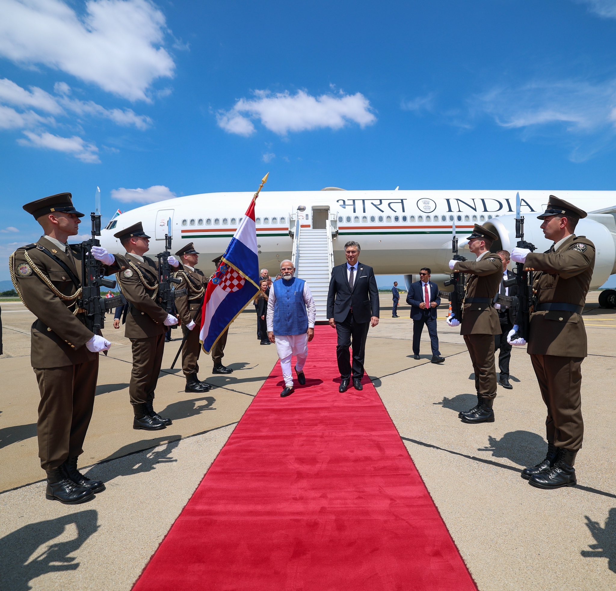 new delhi, PM Modi ,reaches Croatia  
