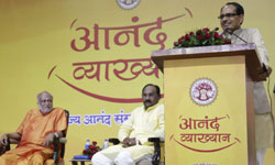 शिवराज के जाने पर आनंद की सियासत 