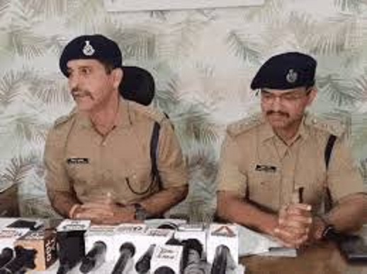 bhopal,   accused and three accomplices, arrested by the police