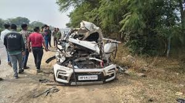 sehore, Two people died , Indore-Bhopal highway