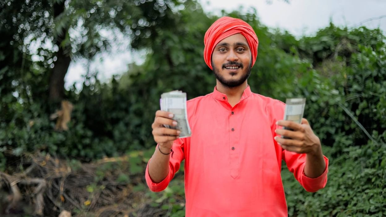 Corruption,  issue heats up ,  VBji-Ramji scheme