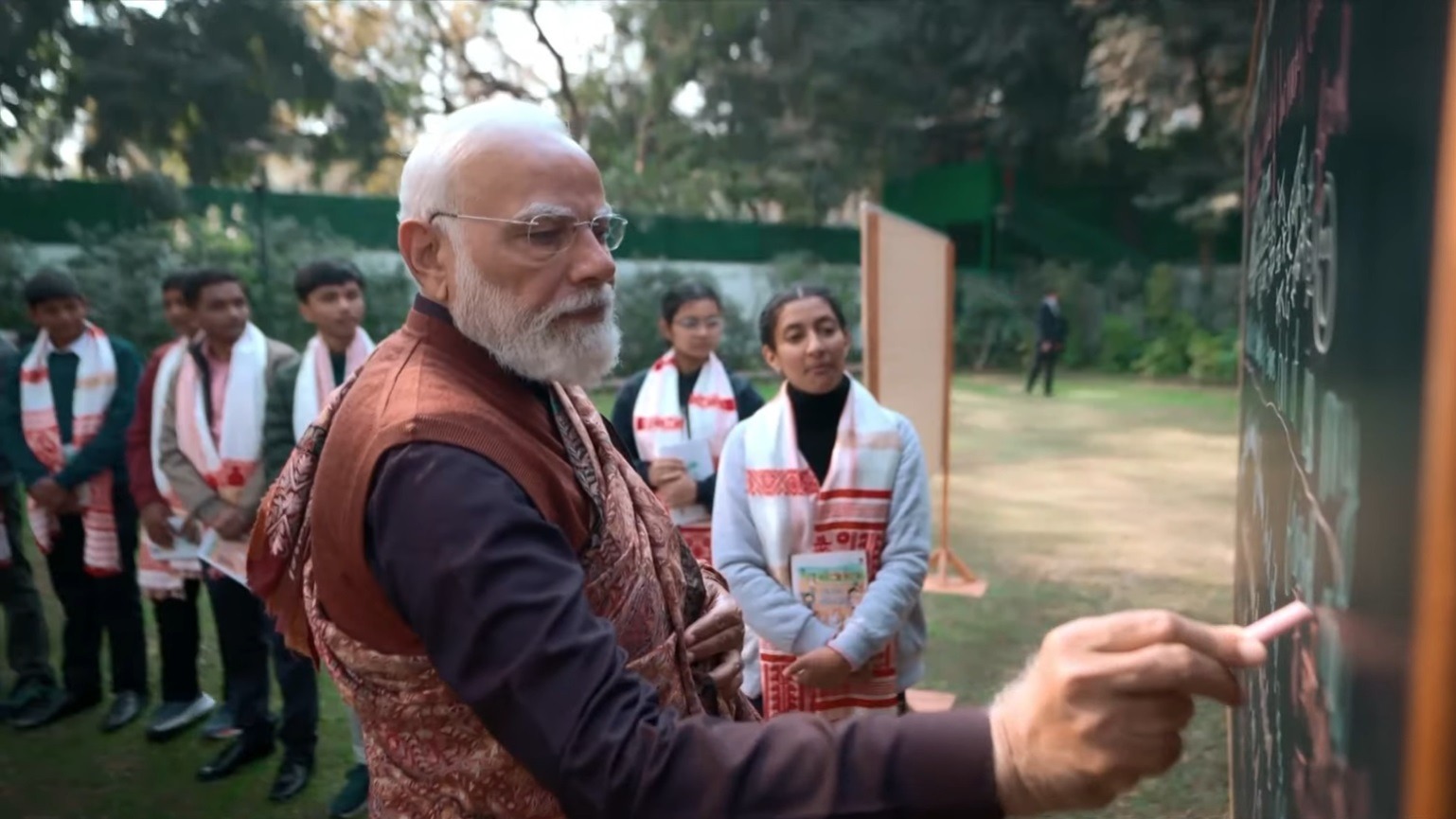 Nai Dehli , PM Modi, mantra,students: First cultivate, study