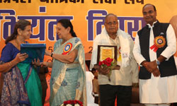 anandi ben-bjp