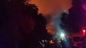  massive broke wedding, ceremony,Bhopal, flames rising 50 feet.