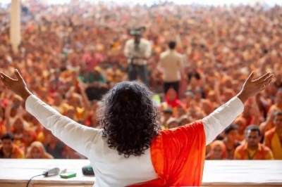 Bhagwat Katha program in Dubai suddenly cancelled