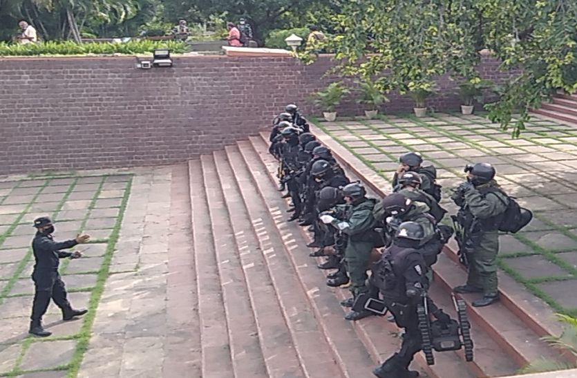 Bhopal ,NSG, commandos showed , preparedness , deal , terrorism