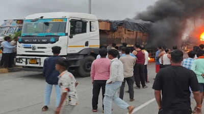 Horrific road,accident Fire,breaks out three trucks collide