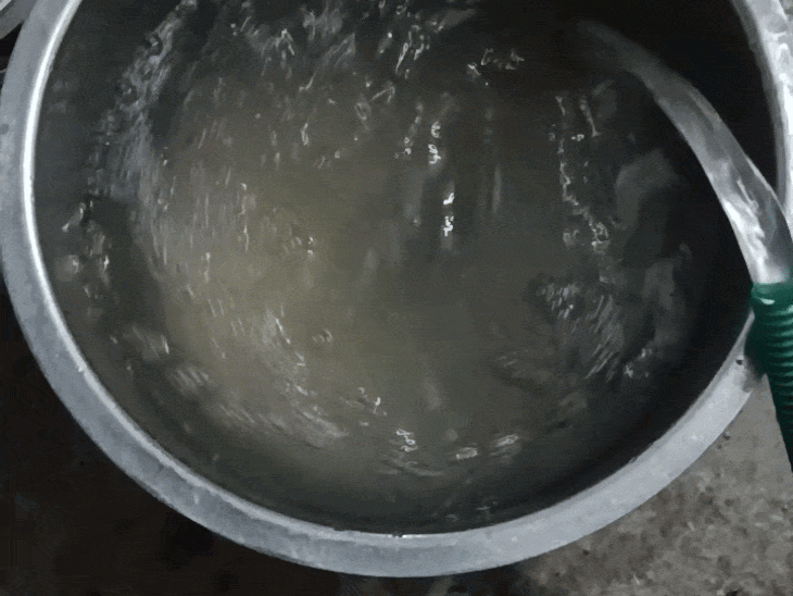 Rewa ,Mangawan faces contaminated, water crisis, people upset ,smelly supply