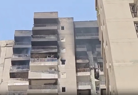Massive fire ,  21st floor , Noida high-rise society, AC blast.