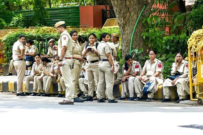 Security ,  Education Minister Dharmendra Pradhan, Jantar Mantar