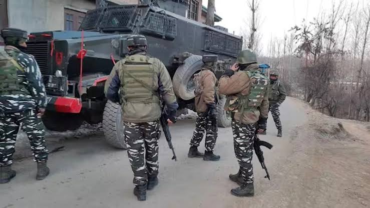 Terrorist attack , Lal Chowk , Anantnag; Head Constable martyred