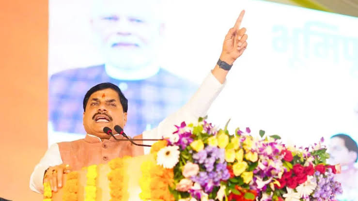 CM Mohan Yadav, Thandla, loans , development projects