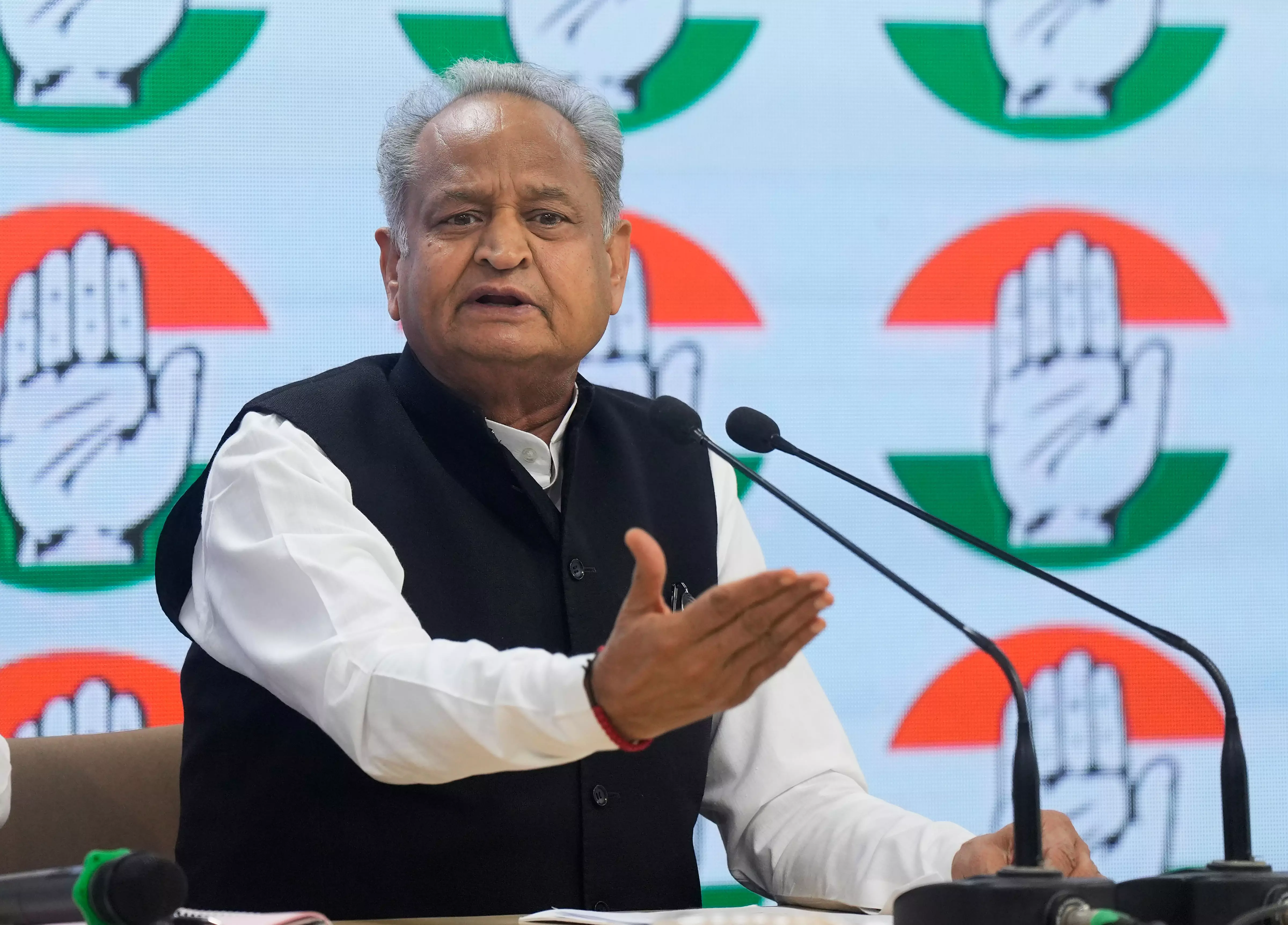  Ashok Gehlot attacks BJP ahead of civic polls; says there is resentment among the public.