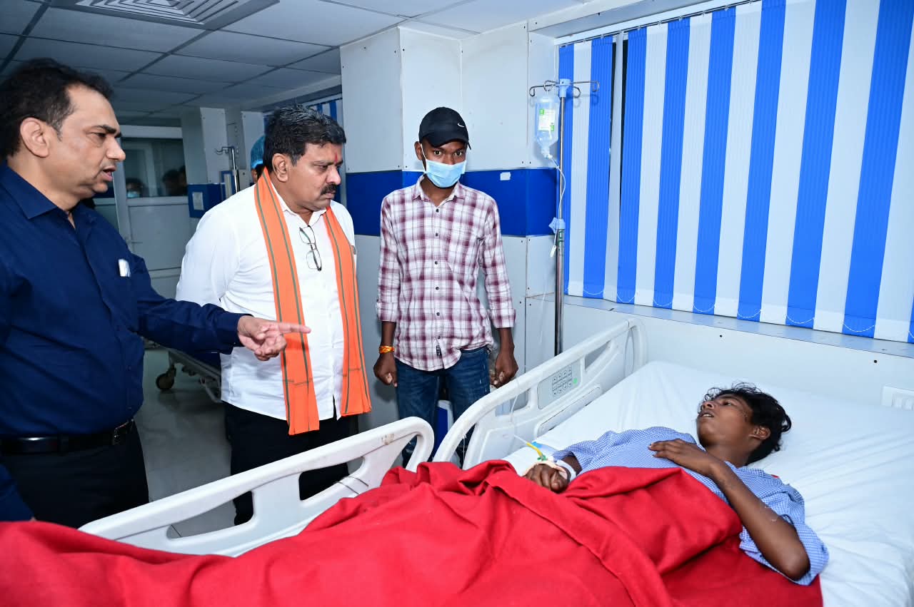 डिप्टी सीएम शर्मा