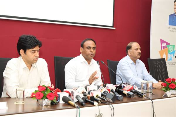 मुख्यमंत्री डॉ मोहन यादव 