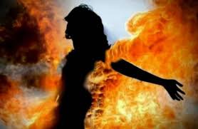 shivpuri, Unknown person, burnt fire, couple in hut