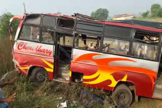 jabalpur, Bus speed, overturned, uncontrolled